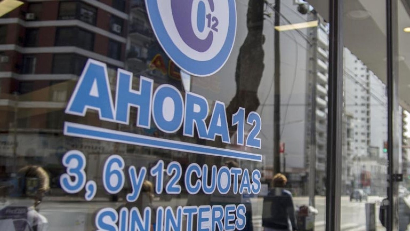 Incorporan al Ahora 12 la venta de juguetes en supermercados